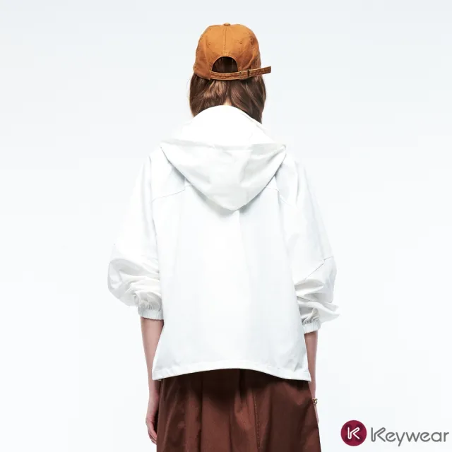 【KeyWear 奇威名品】輕盈休閒長袖防風外套