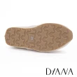 【DIANA】舒適異材質拼接綁帶平底德訓鞋(米色)