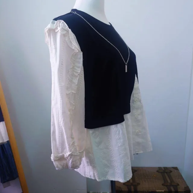 【YUTZUYA 優姿雅】銀鍊壓花黑白拼接層次上衣(七分袖/假兩件/可拆式配件/圓領/特色壓花)