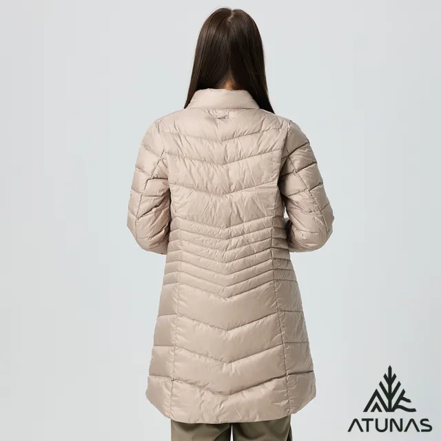 【ATUNAS 歐都納】女款GORE-TEX+羽絨防風防水保暖長版二件式外套(A1GT2508W卡其/風衣/休閒旅遊/賞雪/大衣)