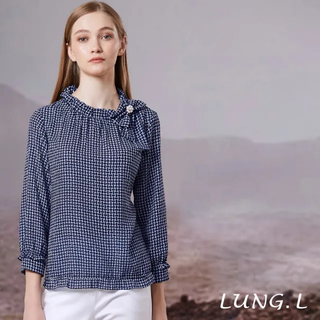 【LUNG.L 林佳樺】LT02A 藍白幾何格紋蝴蝶結領七分袖女裝上衣(秋冬新品)