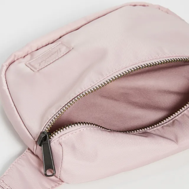 【Herschel】雙11 Fifteen 粉色 厚實 尼龍 防潑水 金屬拉鍊 旅行 女生 小型 側包 胸包 斜包 小 