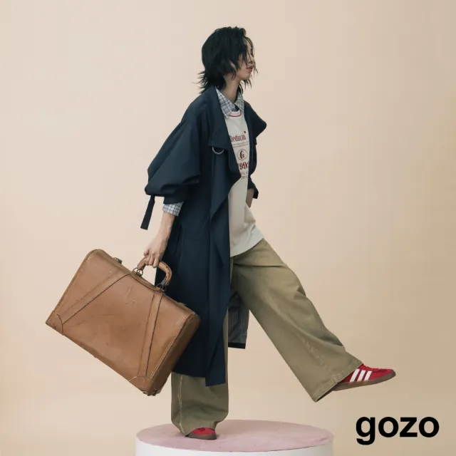 【gozo】A|抗皺不對稱立體袖長版風衣外套(兩色)