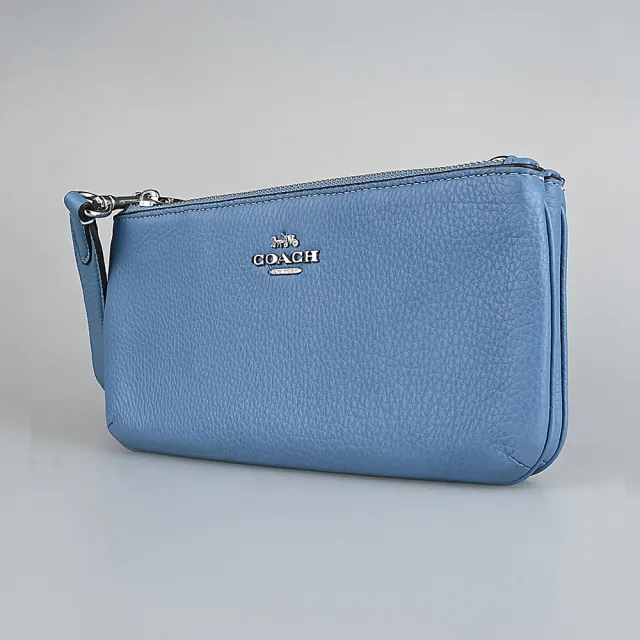 【COACH】COACH 立體銀字LOGO粒面皮革雙拉鍊斜背包(霧霾藍)