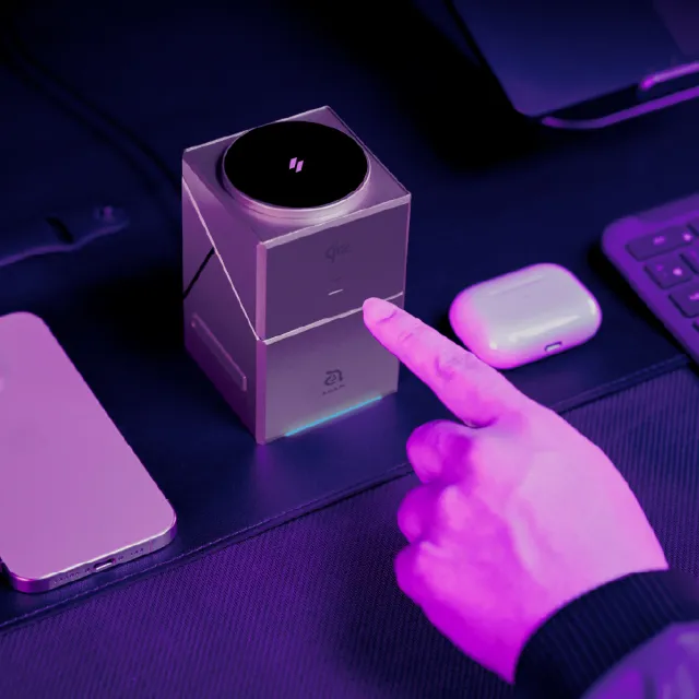 【ADAM 亞果元素】Mag Qube Qi2 立方體智慧型三合一旅行磁吸無線充電座 鈦(無線/Magsafe)