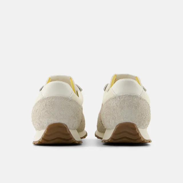 【NEW BALANCE】紐巴倫 471 男女 運動休閒鞋 復古鞋 麂皮 舒適 穿搭 奶茶(U471KAA)