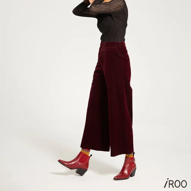 【iROO】高領針織衫