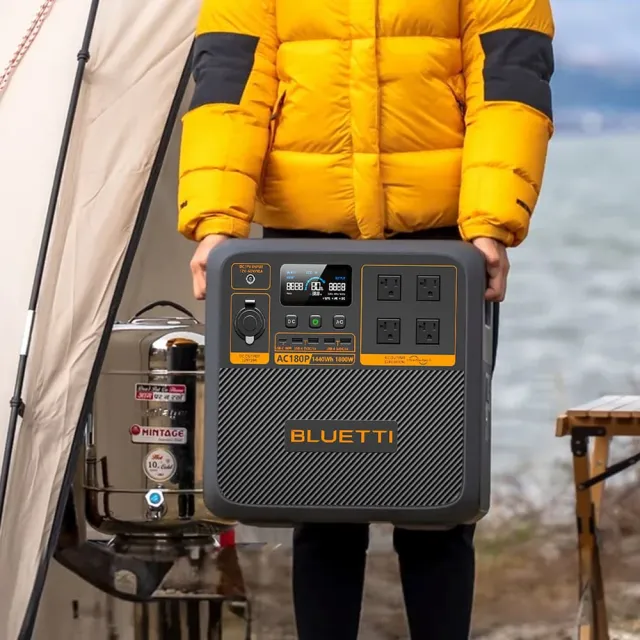【BLUETTI】1800W 電吉拉儲能電源(1.44度電超巨容量／戶外行動電源／行動電站／移動電源／露營電源)