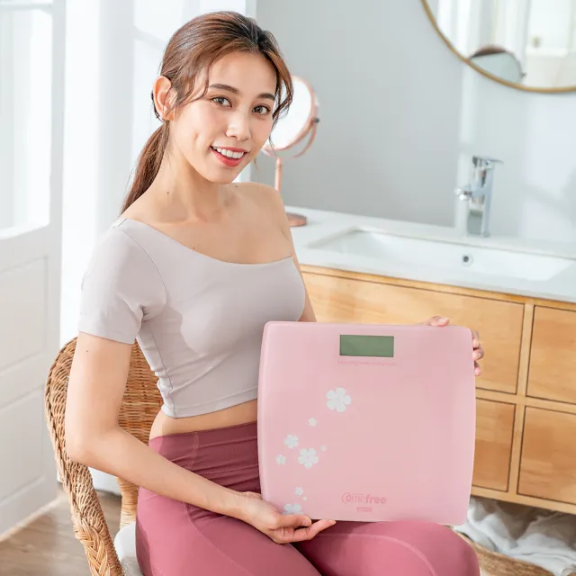 【Comefree】強化玻璃電子體重計 BW33(兩色任選)