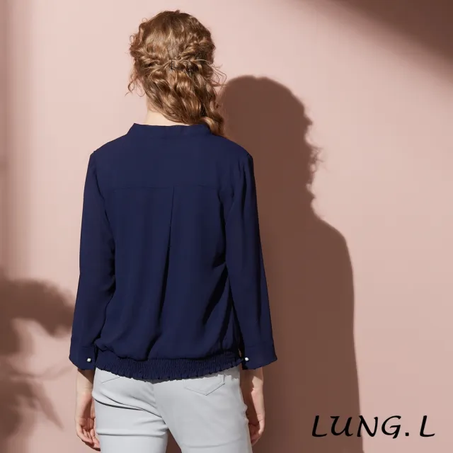 【LUNG.L 林佳樺】LT03A 藍色造型V領搭配珍珠釦九分袖女裝上衣(秋冬新品)