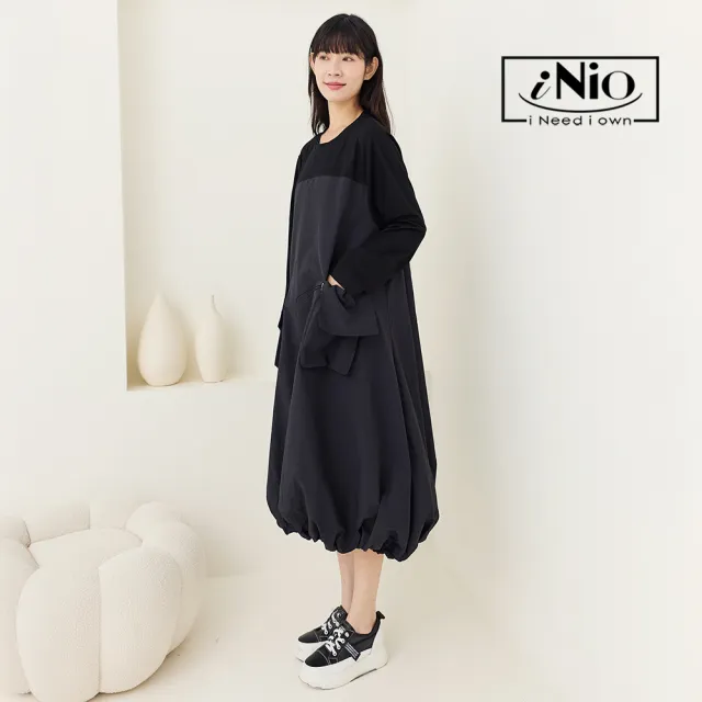 【iNio 衣著美學】娃娃風寬鬆修身長袖連身裙 立體口袋拼接 微縮裙擺長袖洋裝(CEW3801)