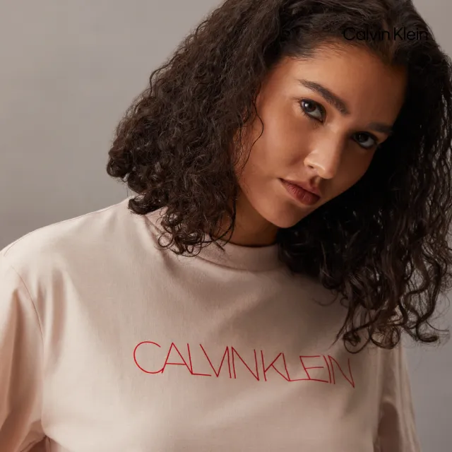 【CALVIN KLEIN】官方旗艦館CK 方正版型標誌 T恤_裸色