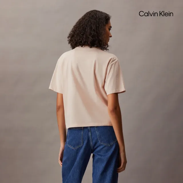 【CALVIN KLEIN】官方旗艦館CK 方正版型標誌 T恤_裸色
