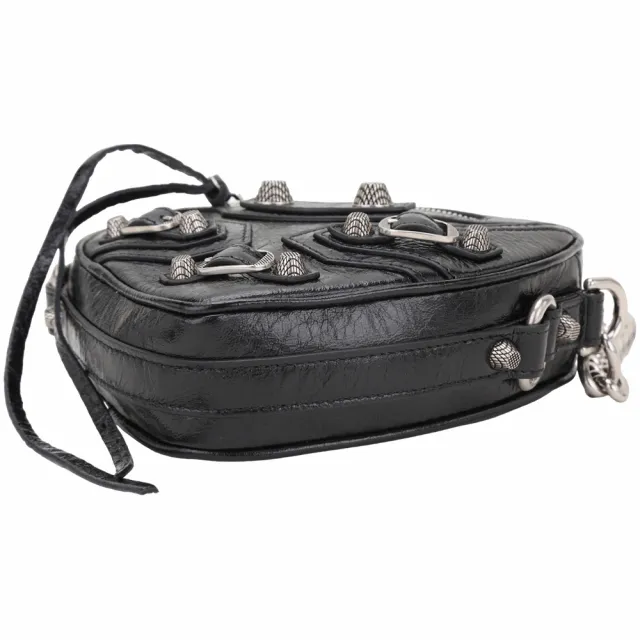 【Balenciaga 巴黎世家】Le Cagole 揉製小羊皮銀鍊斜背愛心包-黑色(愛心包 鍊帶包 斜背包)