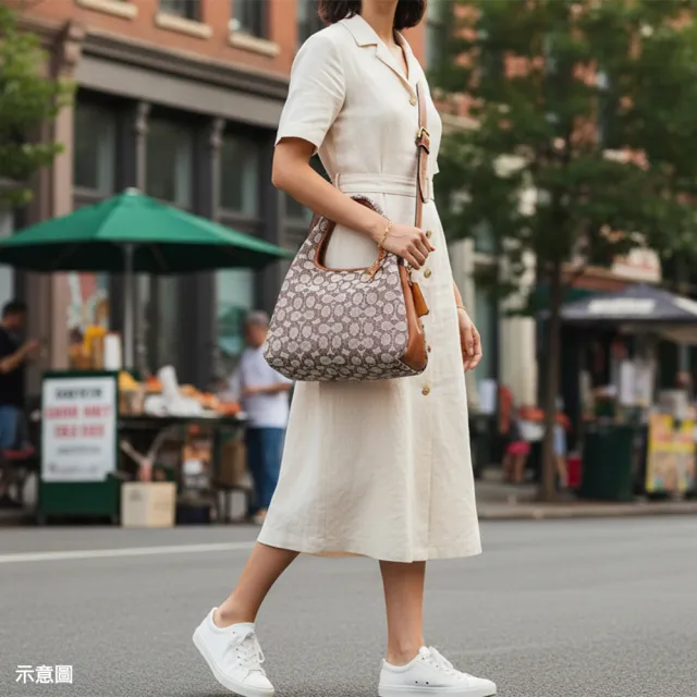 【COACH】COACH Lana 23刺繡C字LOGO緹花帆布拼牛皮開放式斜背兩用包(棕x琥珀)