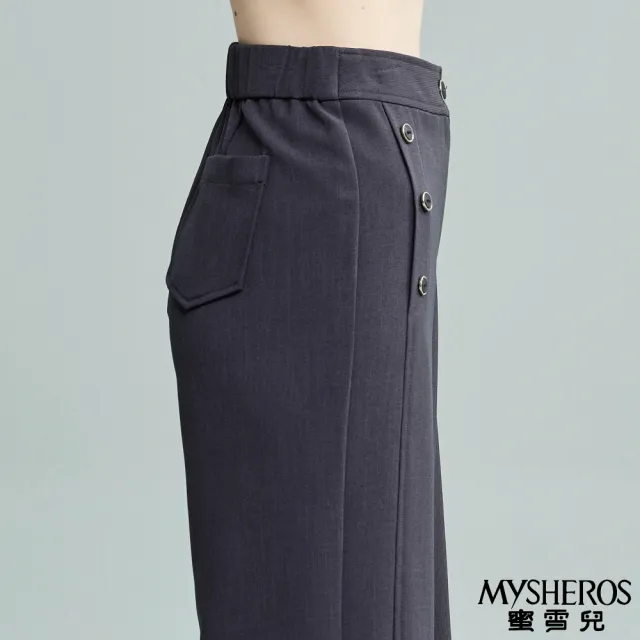 【MYSHEROS 蜜雪兒】造型寬腿長褲 前釦拉鍊後鬆緊 鈕釦裝飾口袋(鐵灰)