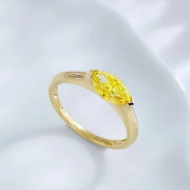 【鉅曜】18K黃金 菱光曳影馬眼黃鑽鑽戒 FVYVS+ (培育鑽石 戒指 彩鑽)