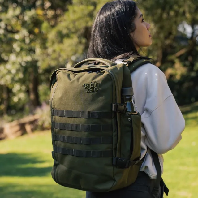 【CabinZero】英國輕旅登機後背包36L 軍用款2.0(大容量行李包/全開式旅行袋)