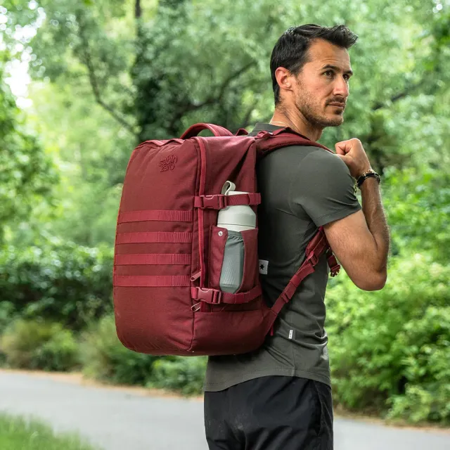 【CabinZero】英國輕旅登機後背包36L 軍用款2.0(大容量行李包/全開式旅行袋)