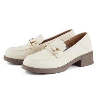 【MAGY】個性馬銜釦牛貼皮中跟樂福鞋(米白)