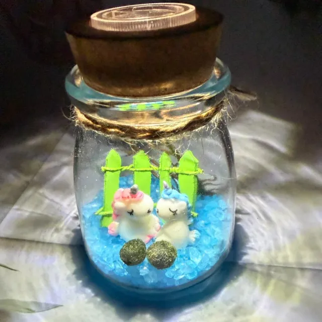 【A-ONE 匯旺】藍+粉 獨角獸 綠藻球微景觀水草瓶 含2顆綠藻 白光LED 150ml布丁杯 聖誕節禮物