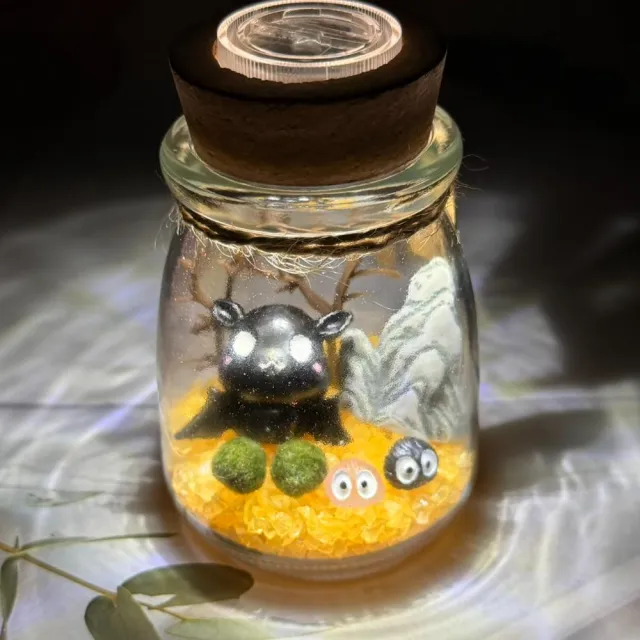 【A-ONE 匯旺】萬聖節 吸血鬼小黑怪 微景觀水草瓶 含2顆綠藻 白光LED 150ml布丁杯 DIY綠藻球 懶人植物