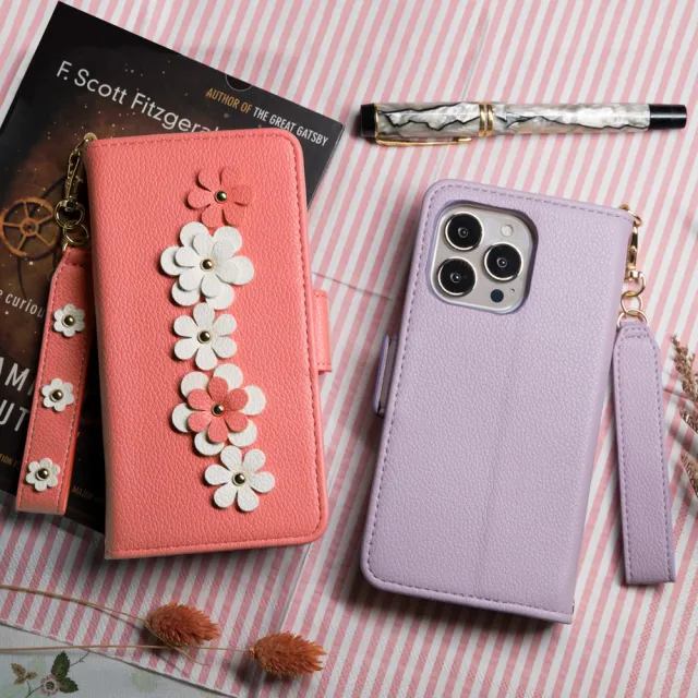 【Aguchi 亞古奇】iPhone 16e/16/16 Plus/16 Pro/16 Pro Max 花語 鉚釘立體花朵手機皮套-柔紫(附吊飾)
