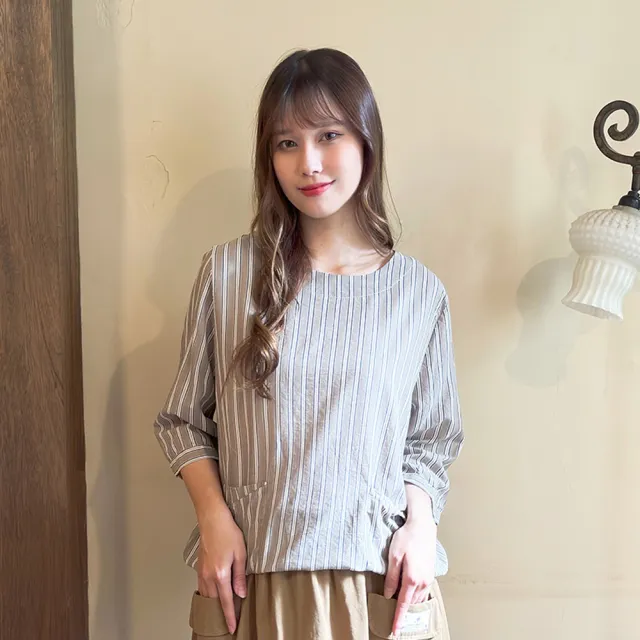 【Hana Mokuba】花木馬日系女裝圓領直條紋口袋造型上衣(造型上衣)