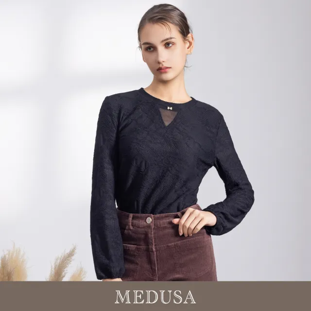 【MEDUSA 曼度莎】現貨-小V透膚雕花優雅長袖上衣(M-2L)|女休閒上衣 氣質長袖 緹花(701-50801)