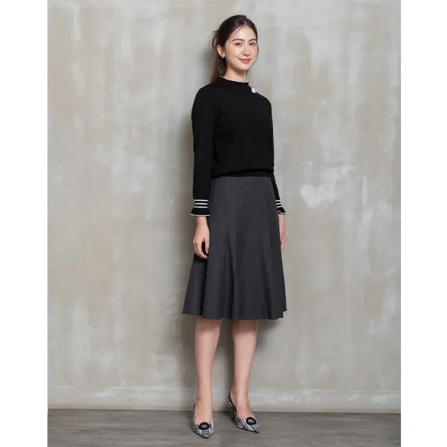【perng yuh 芃諭名品】閱讀呢喃 細絨 切接 散襬裙(2025 AW Collection|4C秋冬新品上市)