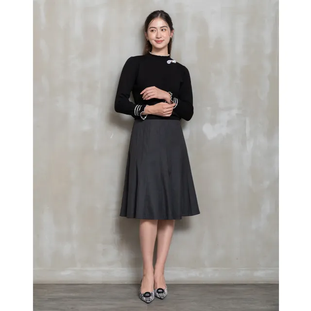 【perng yuh 芃諭名品】閱讀呢喃 細絨 切接 散襬裙(2025 AW Collection|4C秋冬新品上市)