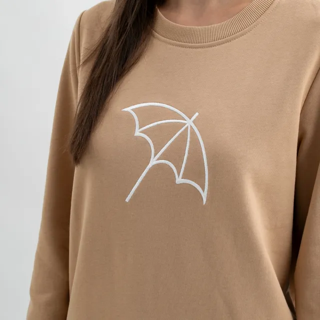【Arnold Palmer 雨傘】女裝-大傘刺繡LOGO長袖大學T(卡其色)