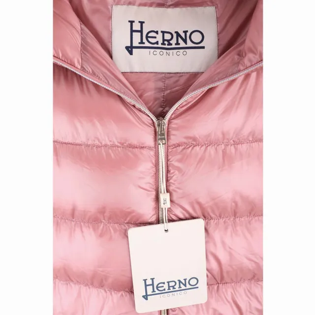 【HERNO】MATILDE 深粉色立領車縫 20D輕盈防水 羽絨外套(羽絨 外套 義大利頂級羽絨)