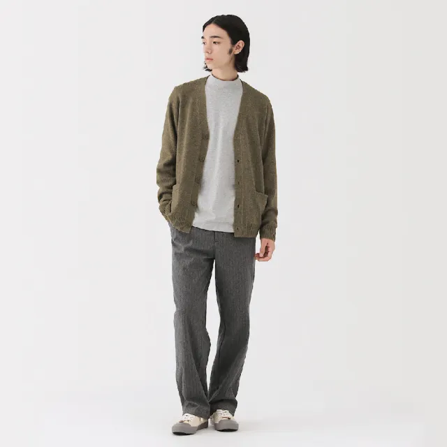 【MUJI 無印良品】男水洗羊毛中密織V領開襟衫(墨灰/黑色/粉米/卡其綠/暗藍/深摩卡棕)