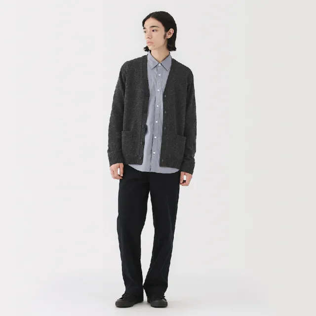 【MUJI 無印良品】男水洗羊毛中密織V領開襟衫(墨灰/黑色/粉米/卡其綠/暗藍/深摩卡棕)