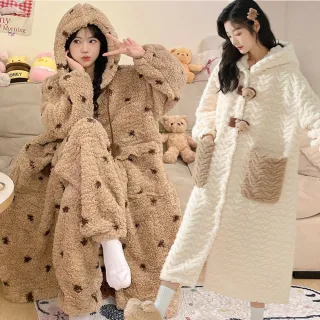 【Kosmiya】1套 極厚暖法蘭絨 可愛熊長袖睡袍睡褲/女睡衣/居家服/睡衣套裝/保暖睡衣(2色可選/均碼/加大碼)