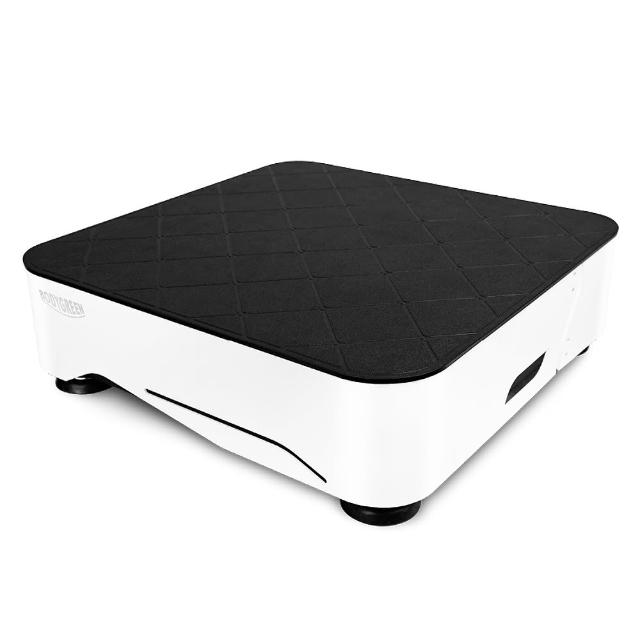 BODYGREEN RM2 臺灣製造震動式搖擺機，提供足底、大腿、臀部、腹部、背部、手臂、小腿、腰部等多部位按摩，尺寸42x42x12.5cm，粉紅色系與白色系選擇，插電式50W功率，無線遙控器操作，適合居家瘦身放鬆，BSMI認證R3E094，3年保固保證品質。