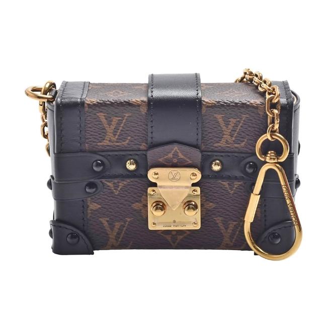 LV LOUIS VUITTON路易威登 M62553 經典 Monogram 塗層帆布皮革硬箱造型 Trunk 鎖扣多功能鑰匙包 棕色 LV M62553經典Monogram塗層帆布皮革硬箱造型Trunk鎖扣多功能鑰匙包,設計用於攜帶小型個人物品,展現LV標誌性風格與高階工藝。皮革內裡輕微印漬,為展示品,結帳享85折再享0利率。