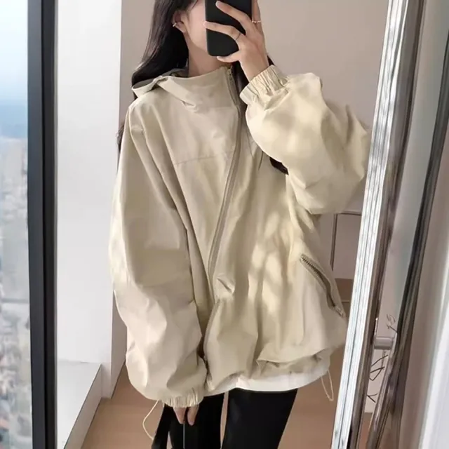 【D.studio】韓版寬鬆連帽外套(冬天女裝薄外套衣服保暖外套 保暖上衣 冬天外套長袖上衣風衣工作服J410)
