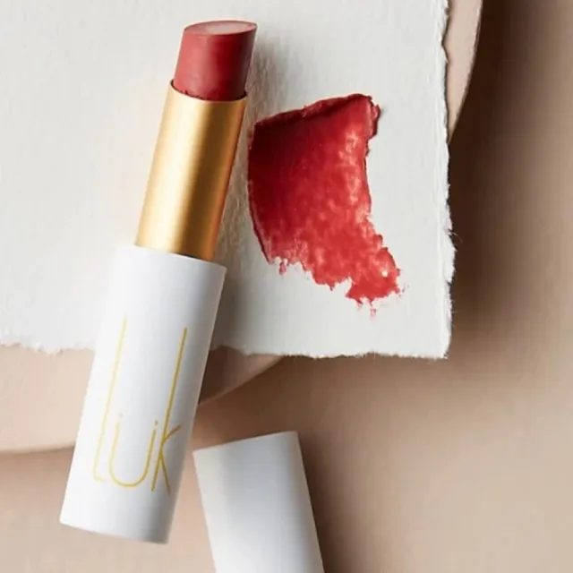 【LUK BEAUTIFOOD】官方直營 澳洲果萃精油美唇膏3入組(6款色號任選/食品級成分 天然精油 高效滋養)