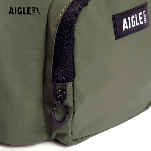 【AIGLE】4L 防潑休閒小側背包｜AG-4A509A080 軍綠(防水包 斜背包 防潑水斜背包 水桶包)