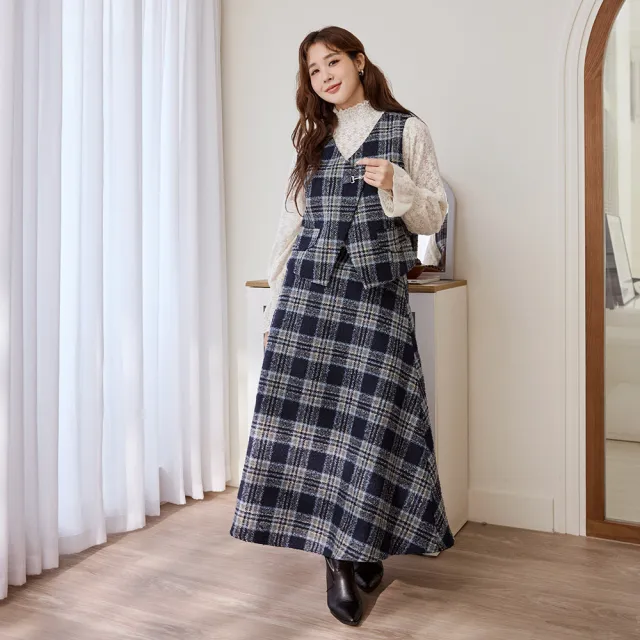 【OB 嚴選】雲朵自訂款柔軟毛呢格紋後鬆緊A字長裙 《CA3216》