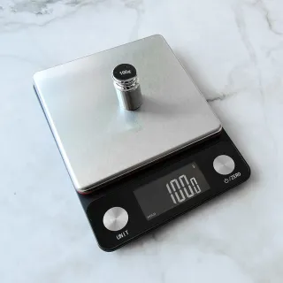 【LIFE SHOP】5000g 防水不鏽鋼電子秤/可吊掛 /USB充電款 非交易用秤(料理秤 廚房秤 烘焙秤)