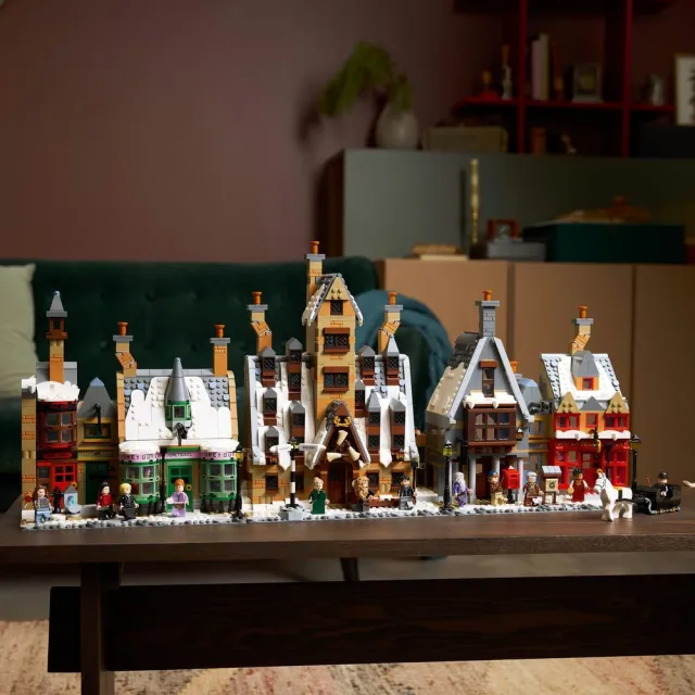 【LEGO 樂高】哈利波特系列 76457 活米村－典藏版(Harry Potter 建築玩具 積木 居家擺設)