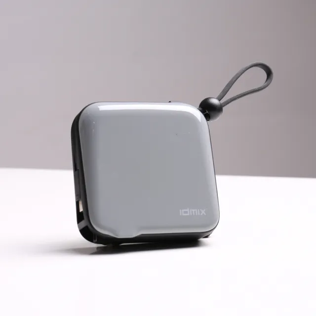 【idmix】10000mAh MFI 行動電源 CH05 PRO精裝版+專用萬國轉接頭(內附專屬收納包)