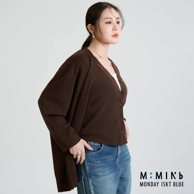 【M:MINb】兩件式V領針織背心外套組(深咖/中大尺碼女裝/XL女裝/大尺碼套裝/針織毛衣)