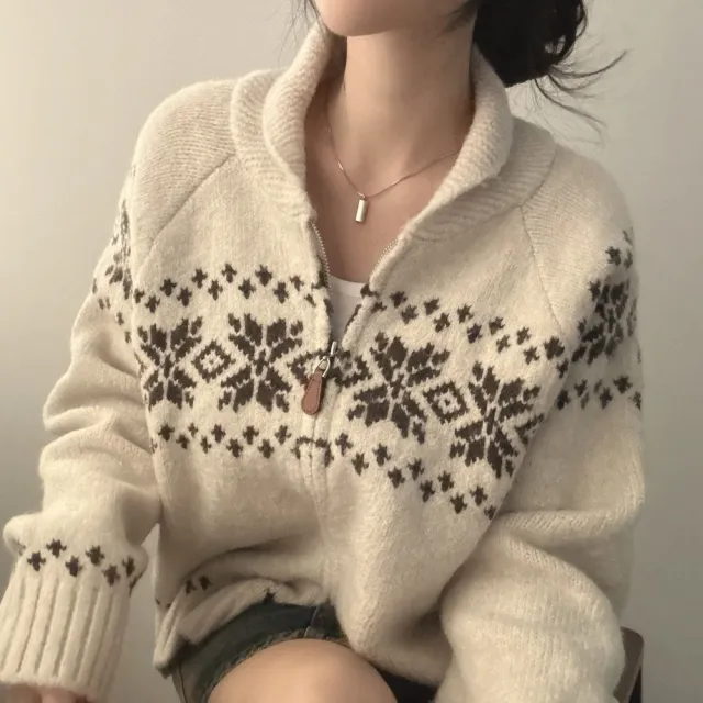 【D.studio】韓版復古撞色提花針織外套(毛衣針織上衣冬天女裝衣服保暖外套 運動外套冬天外套長袖上衣J417)