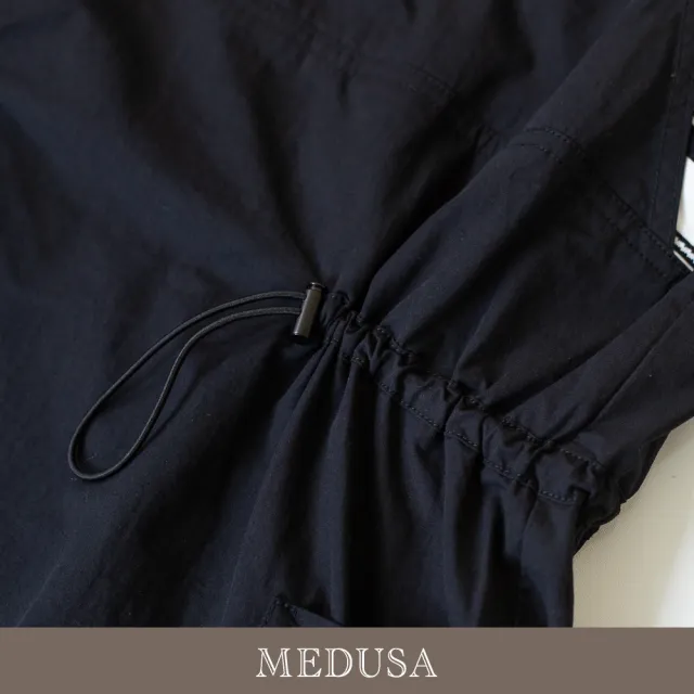 【MEDUSA 曼度莎】現貨-休閒日系條紋吊帶抽繩洋裝（M-XL）｜休閒洋裝 日系穿搭 修飾版型 休閒風(701-71906)