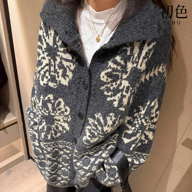 【初色】撞色印花排釦翻領長袖中長款加厚寬鬆外套女外套-共2色-18109(F可選)