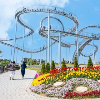 【喜鴻假期】【無購物．Fun鬆釜山慢旅５日】伽☆王國、漁夫烤魚、胡同燒肉、採草莓、海景汗蒸幕